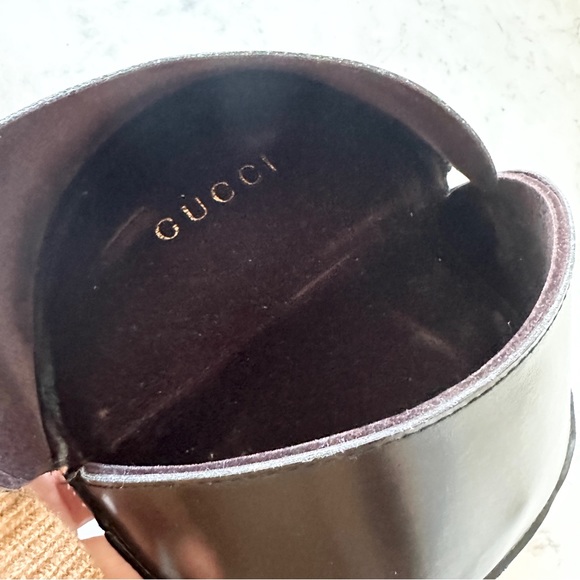 GUCCI Vintage Y2K Wrap-Around Sunglasses - Picture 15 of 15